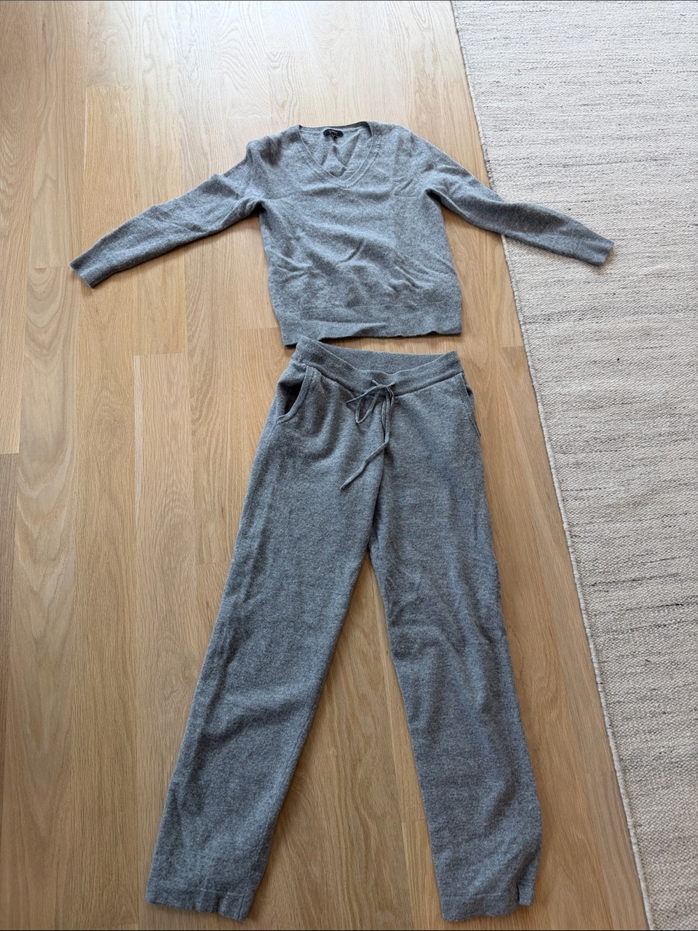 Quince Gray V-Neck Sweater and Drawstring Lounge Pants Set